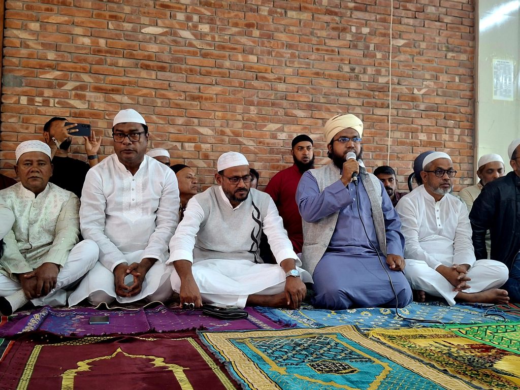 খালেদা জিয়ার সুস্থতা কামনায় হাফেজদের নিয়ে দোয়া করলেন সুলতান সালাউদ্দিন টুকু